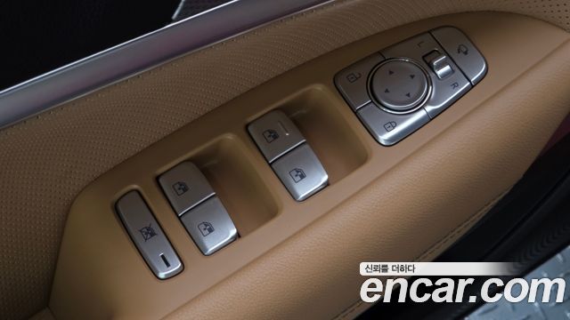 Genesis G70 2021 — photo 28