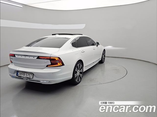 Volvo S90 2023 — photo 4
