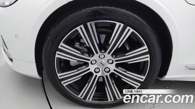 Volvo S90 2023 — photo 19