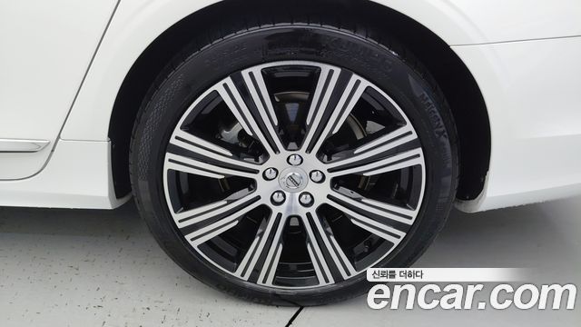 Volvo S90 2023 — photo 20