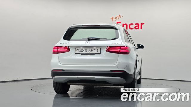 Mercedes-Benz GLC-Class 2019 — photo 4