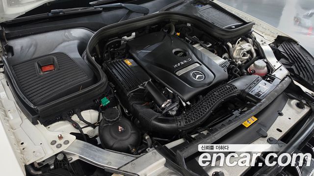 Mercedes-Benz GLC-Class 2019 — photo 6