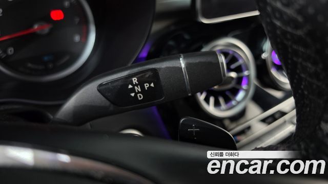 Mercedes-Benz GLC-Class 2019 — photo 12