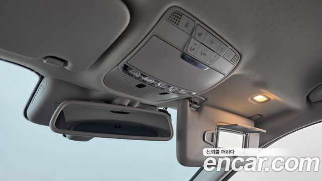 Mercedes-Benz GLC-Class 2019 — photo 26