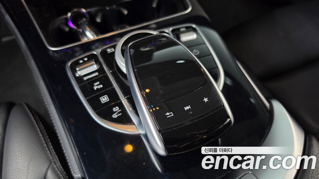 Mercedes-Benz GLC-Class 2019 — photo 31