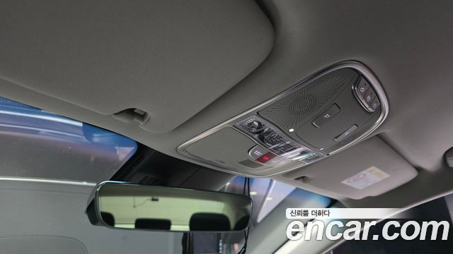 Kia K9 2022 — photo 25