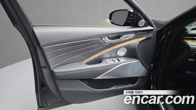 Kia K9 2022 — photo 14