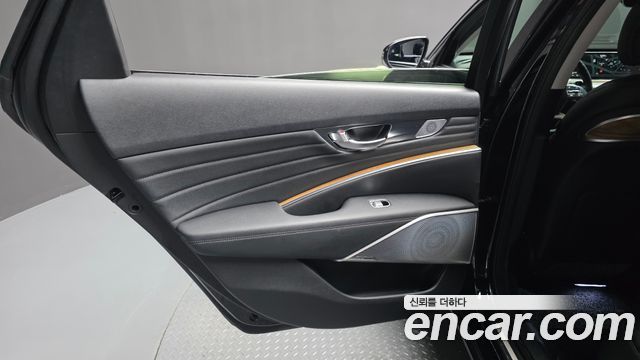 Kia K9 2022 — photo 15