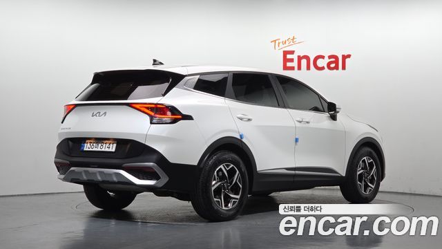 Kia Sportage 2022 — photo 2