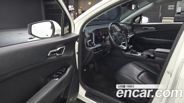Kia Sportage 2022 — photo 10