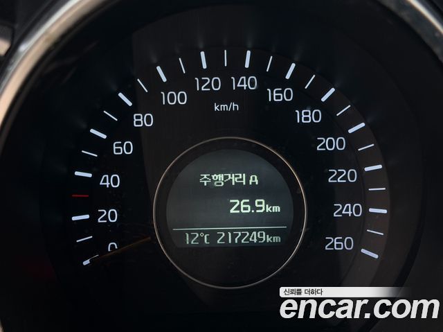 Kia K5 2015 — photo 15