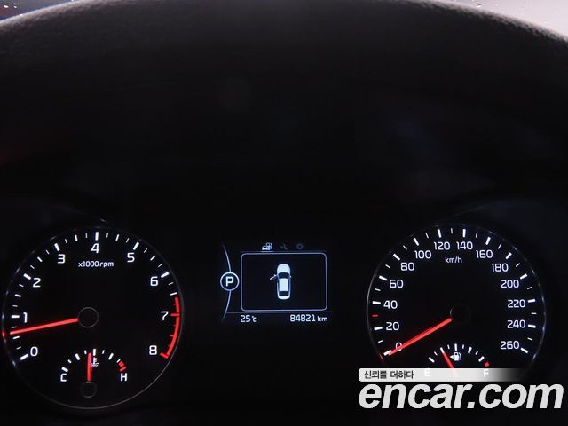 Kia K5 2016 — photo 9