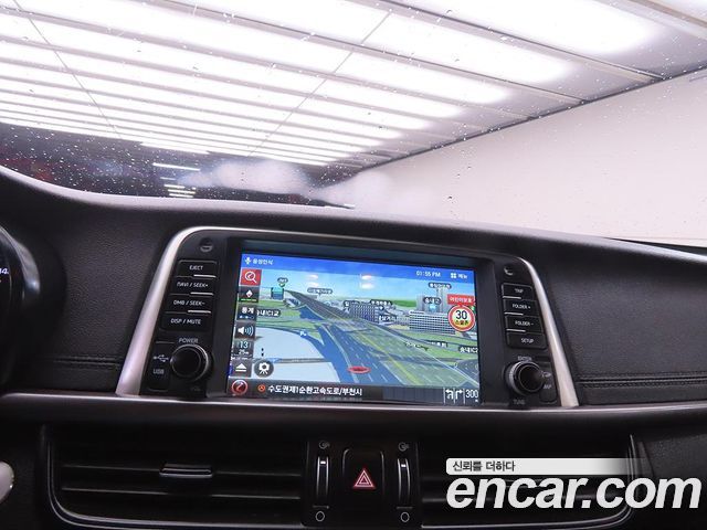Kia K5 2016 — photo 13