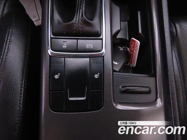 Kia K5 2016 — photo 15