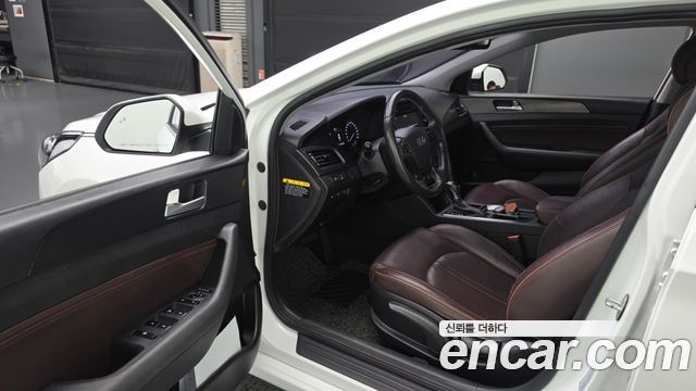 Hyundai Sonata 2017 — photo 13