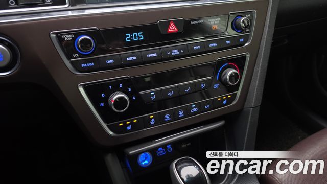 Hyundai Sonata 2017 — photo 32