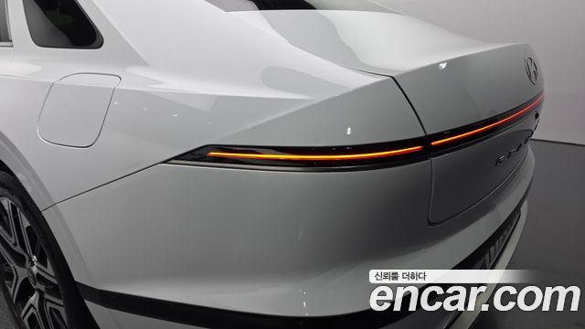Hyundai Grandeur 2023 — photo 9