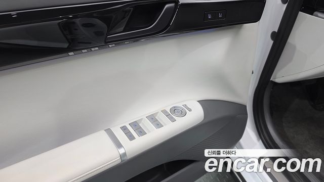 Hyundai Grandeur 2023 — photo 35