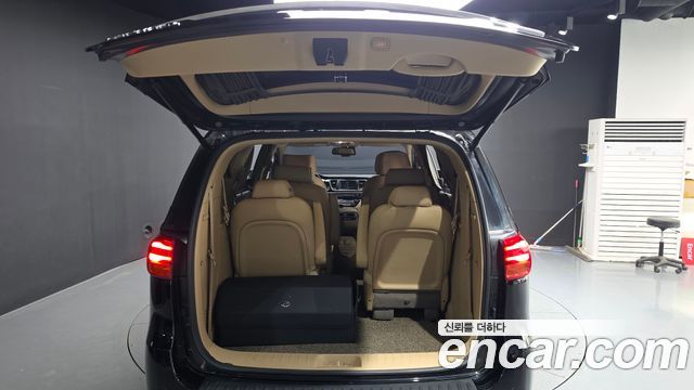 Kia Canival 2019 — photo 26
