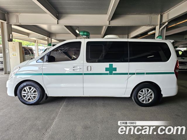 Hyundai Starex 2017 — photo 3
