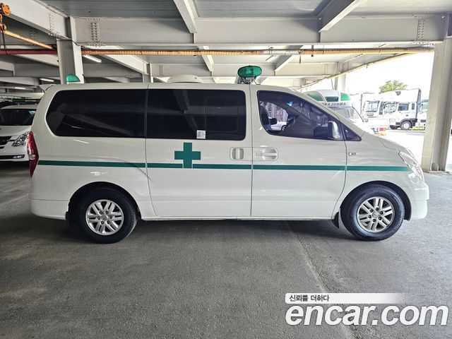Hyundai Starex 2017 — photo 7