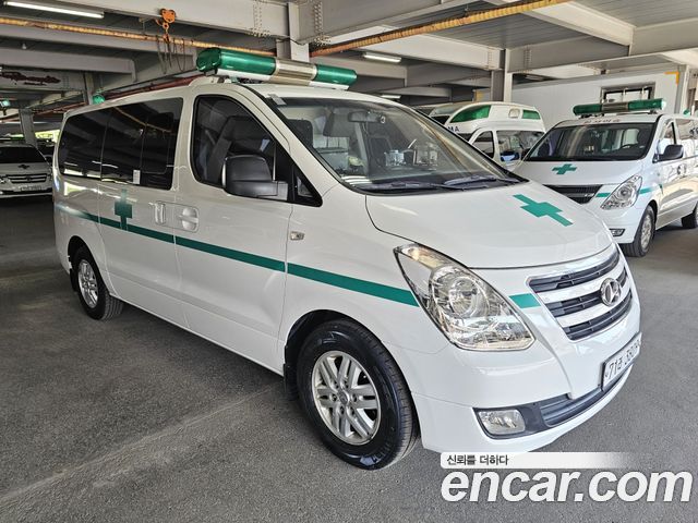 Hyundai Starex 2017 — photo 8