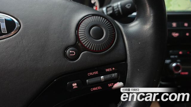 Kia K9 2015 — photo 32