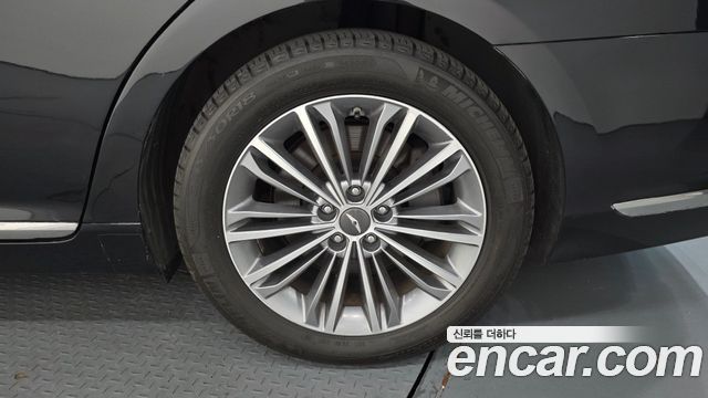 Genesis EQ900 2017 — photo 7