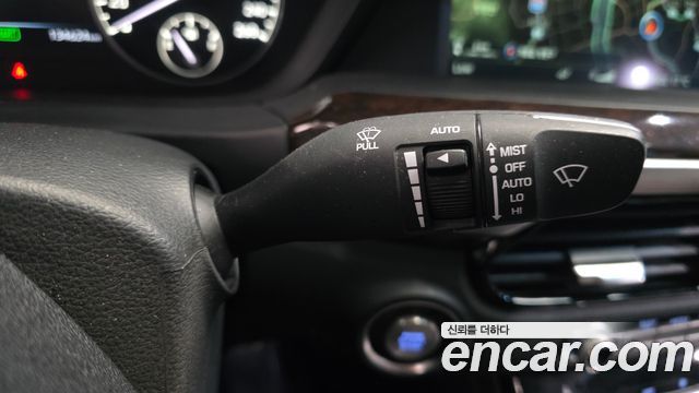 Genesis EQ900 2017 — photo 30