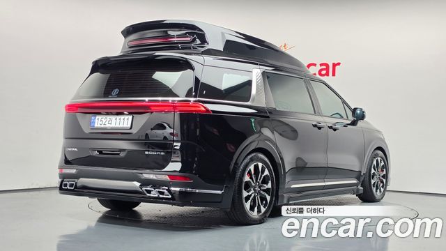 Kia Canival 2023 — photo 2