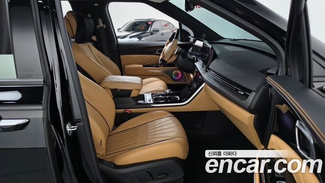 Kia Canival 2023 — photo 11