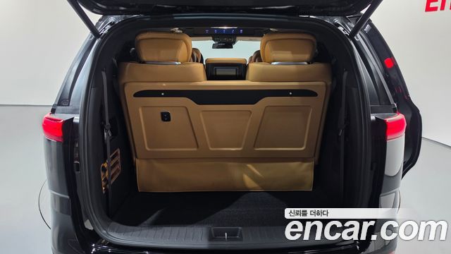 Kia Canival 2023 — photo 20