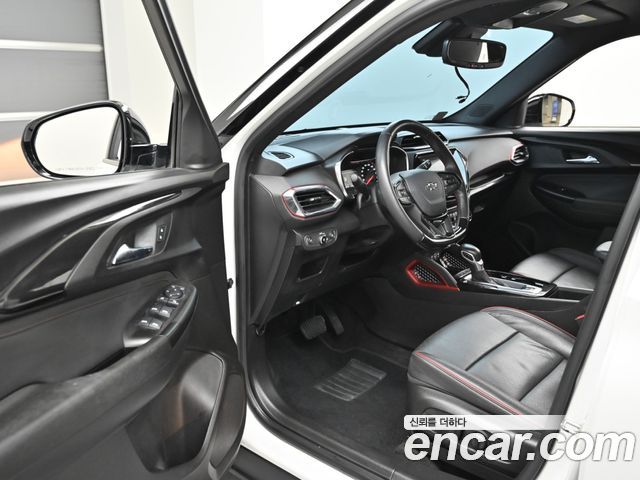 Chevrolet Korea Trailblazer 2021 — photo 11
