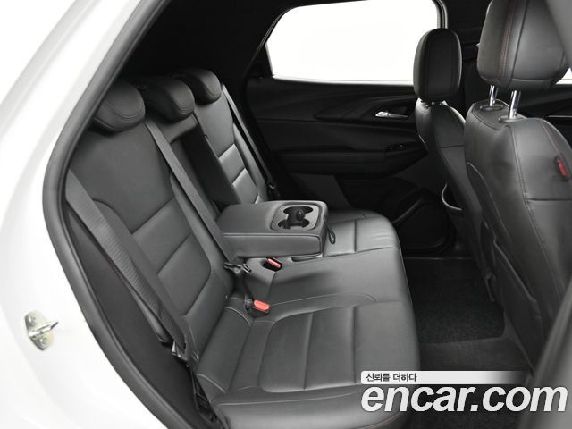 Chevrolet Korea Trailblazer 2021 — photo 12
