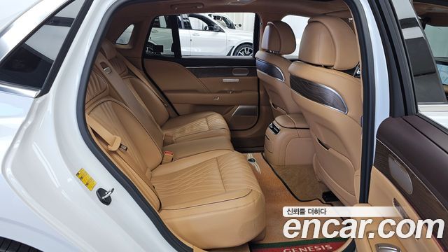 Genesis G90 2022 — photo 18