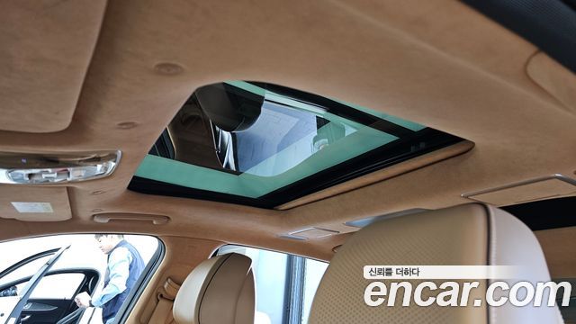Genesis G90 2022 — photo 25