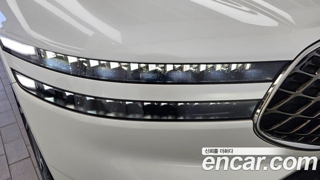 Genesis G90 2022 — photo 8