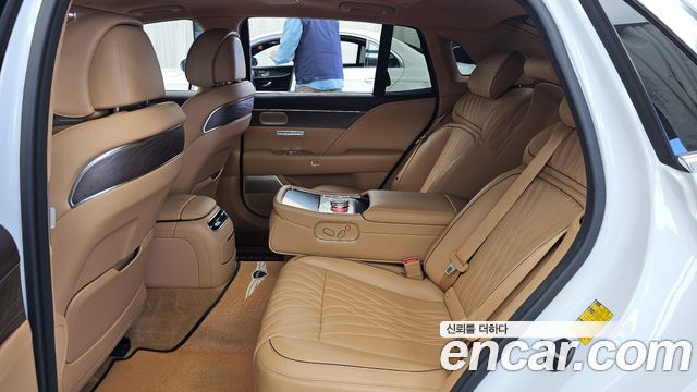 Genesis G90 2022 — photo 16