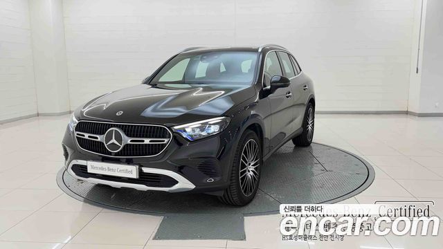 Mercedes-Benz GLC-Class 2026 — photo 1