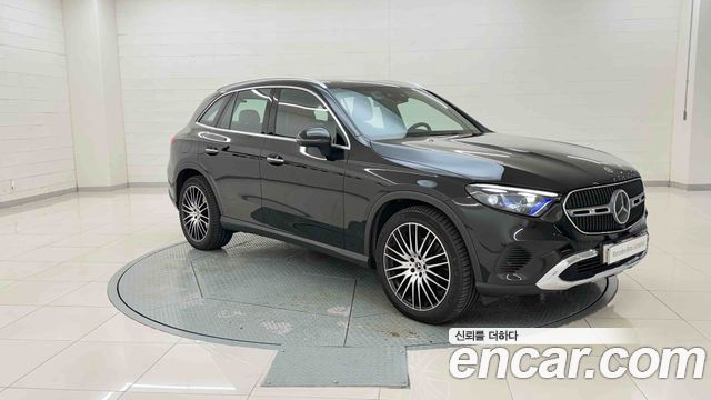 Mercedes-Benz GLC-Class 2026 — photo 7