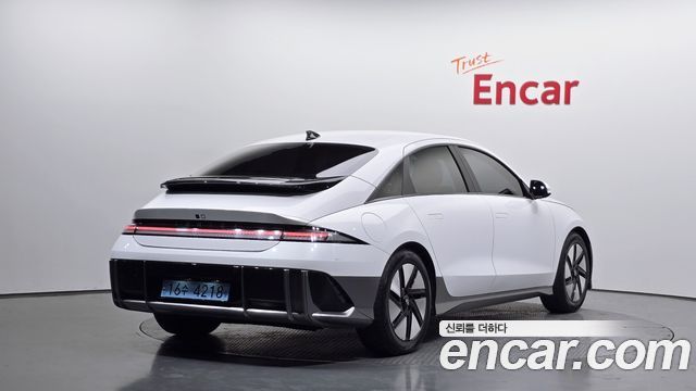 Hyundai Ioniq6 2023 — photo 2