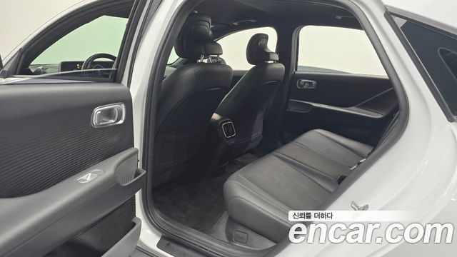 Hyundai Ioniq6 2023 — photo 11