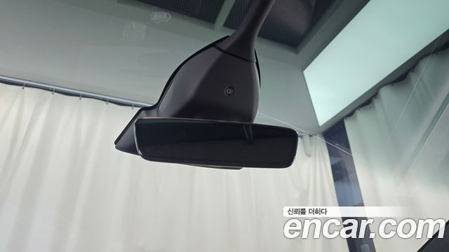 Tesla Model X 2023 — photo 27