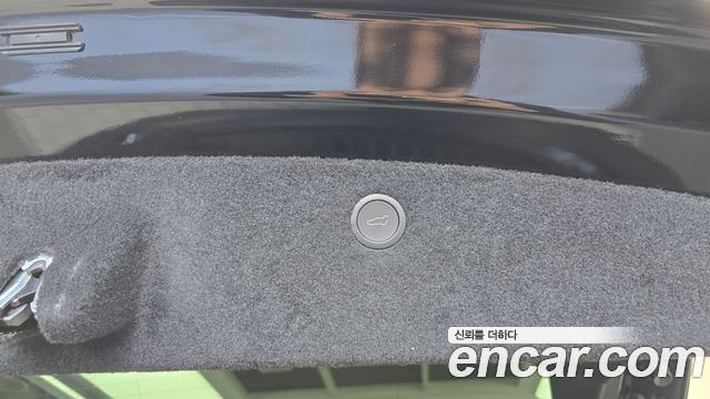 Tesla Model X 2023 — photo 30