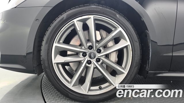 Audi A7 2021 — photo 5