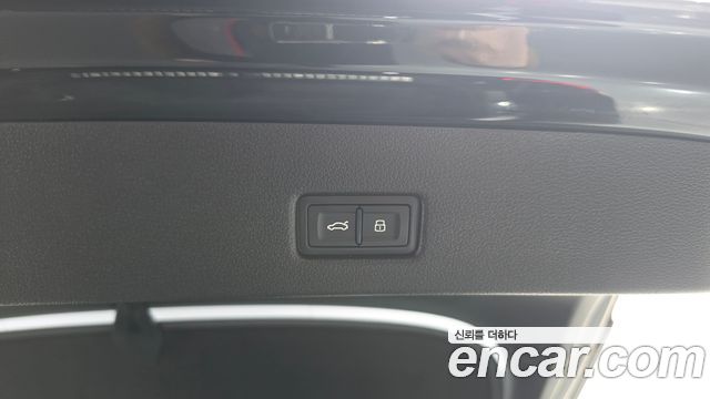 Audi A7 2021 — photo 22