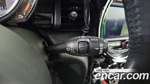 Mini Cooper 2019 — photo 14