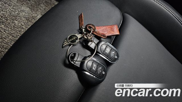 Mini Cooper 2019 — photo 19