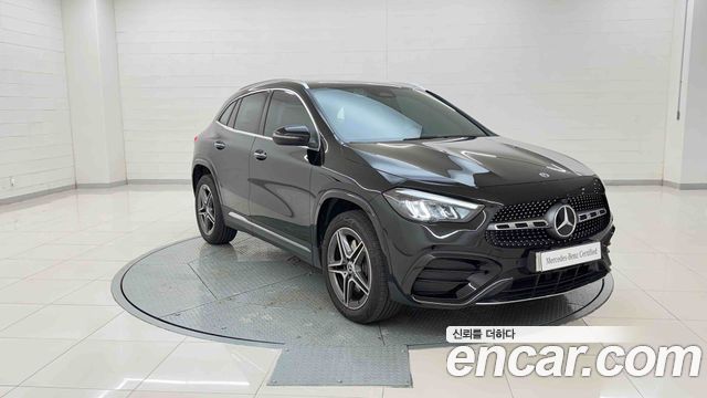 Mercedes-Benz GLA-Class 2026 — photo 7