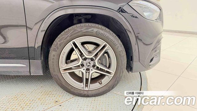 Mercedes-Benz GLA-Class 2026 — photo 9